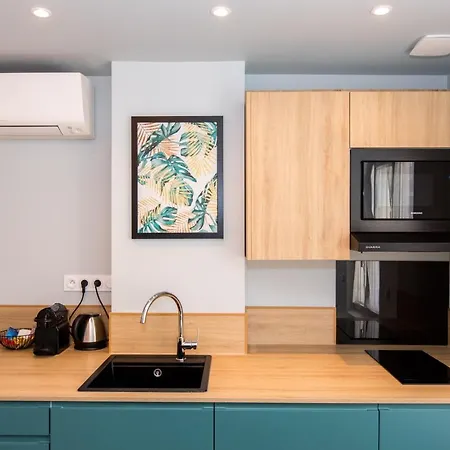 Duplex : Plage 300M, Clim, Netflix Cannes Buitenkant foto